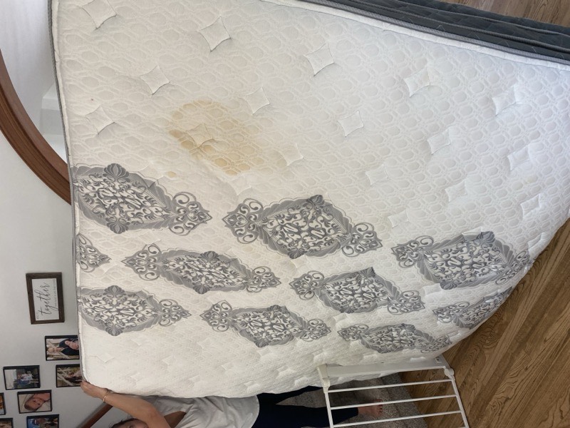 Mattress pickup