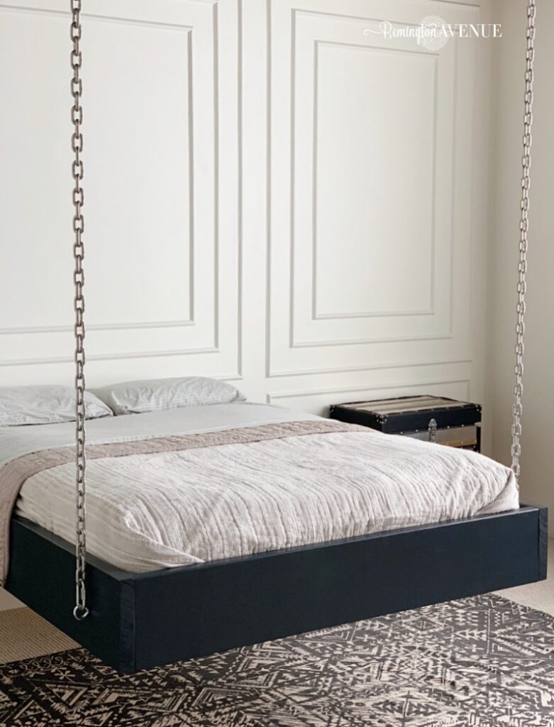 bed-hanging-from-ceiling-chains