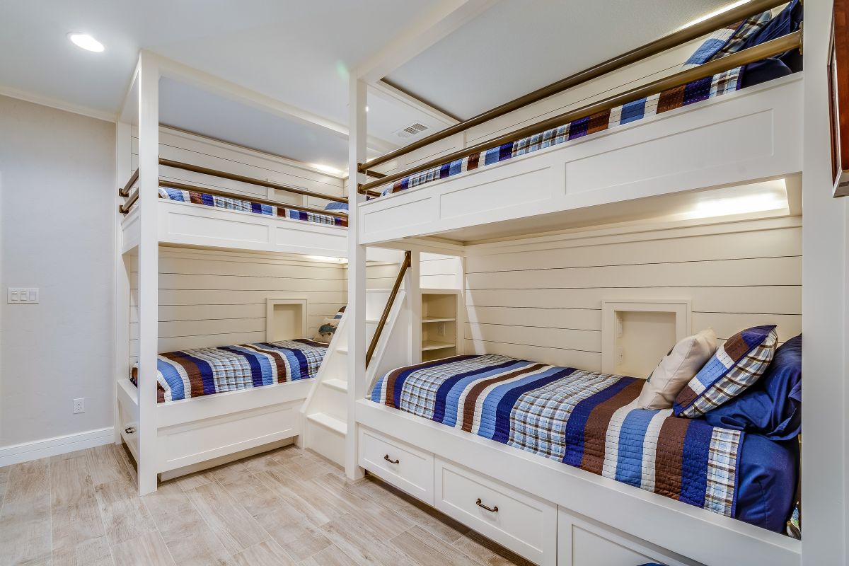 15 Awesome Quad Bunk Beds To Check Out